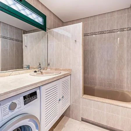 2 Bedroom Stunning In